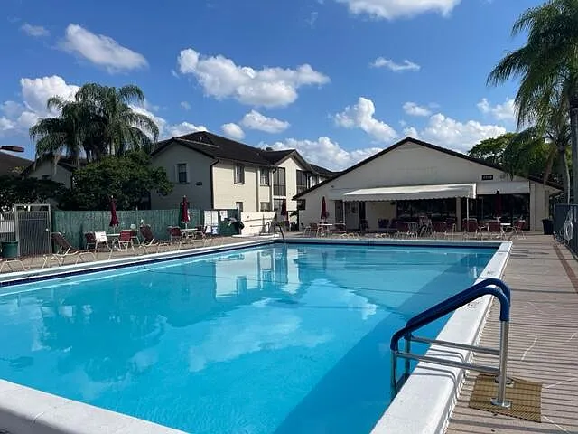 7770 Tahiti Ln #405 — Photo 19