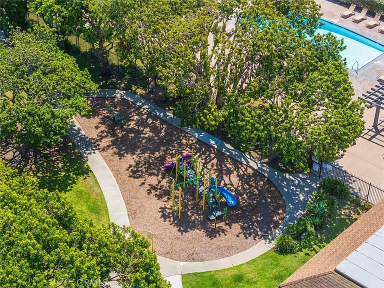9552 Bickley Dr #7 — Photo 21