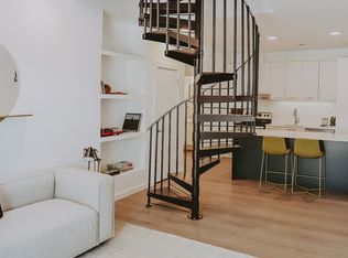 114 SE H St, Bentonville, AR 72712