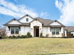 1420 Meziere Sky Dr, Saint Paul, TX 75098