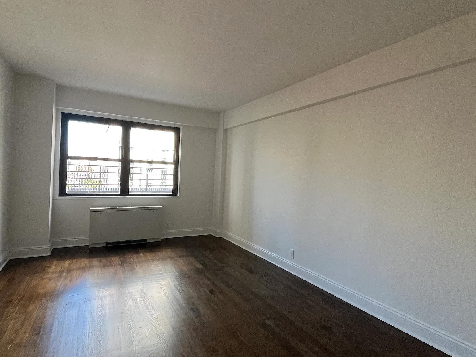 401 East 88th Street — Photo 3