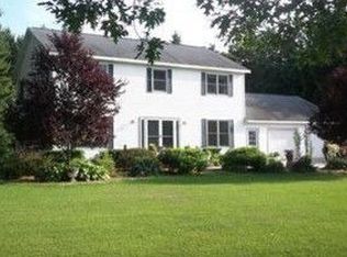29621 Pine Row Trl, Dowagiac, MI 49047