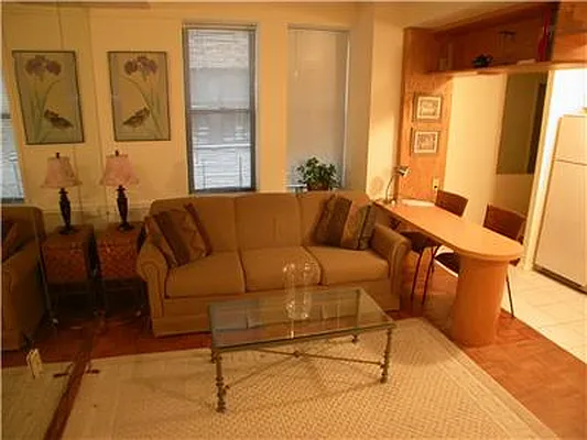 Rented by Empire State Properties | media 9