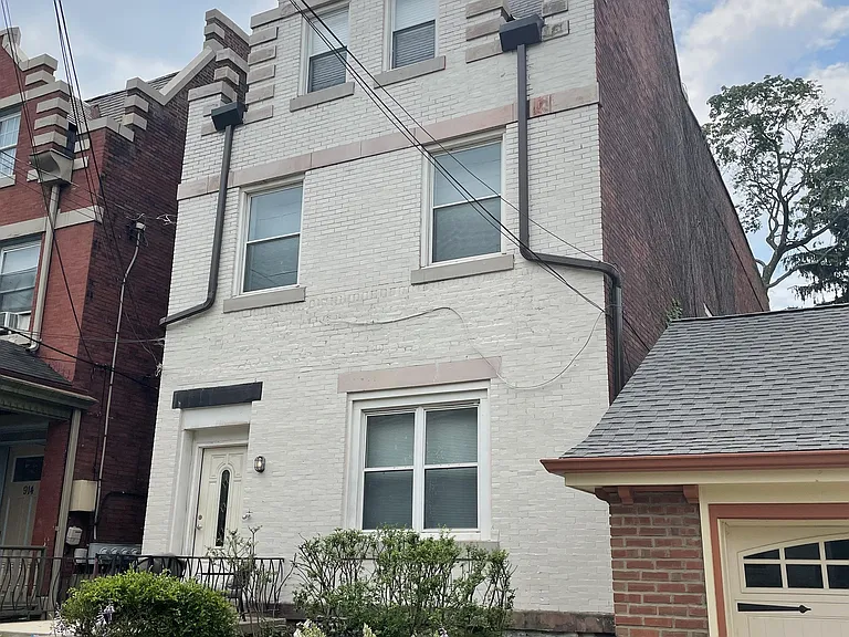 912 Ivy St #1 — Photo 11