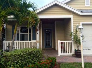 446 NE Leaping Frog Way, Port St Lucie, FL 34983