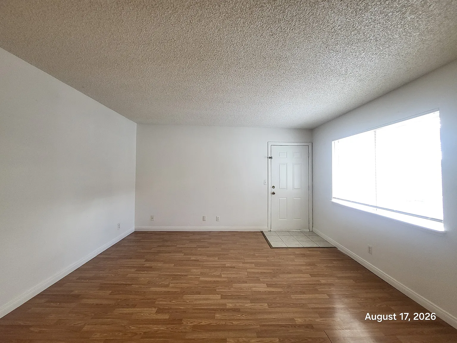 4264 Tara Ave. Unit 3 - 3 — Photo 2