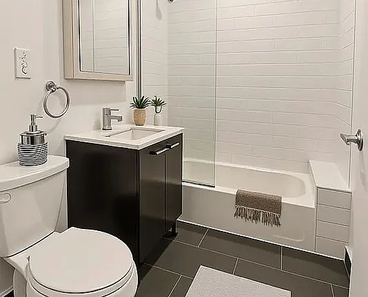5th image of 97 Grand Ave #5J