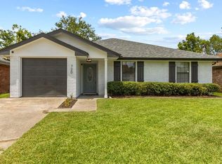 720 Park Ridge Dr, River Ridge, LA 70123