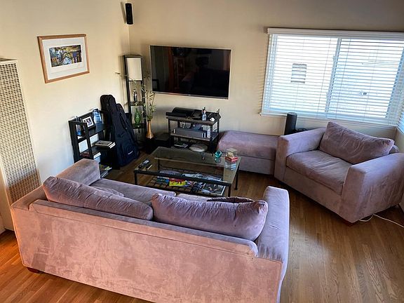 4th image of 221 Marine Ave APT C