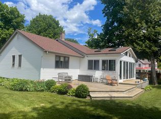 16 Layman Ln, Plattsburgh, NY 12901