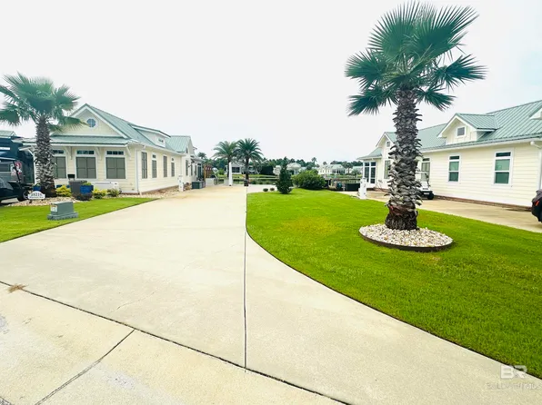 28210 Migratory Way, Elberta, AL 36530