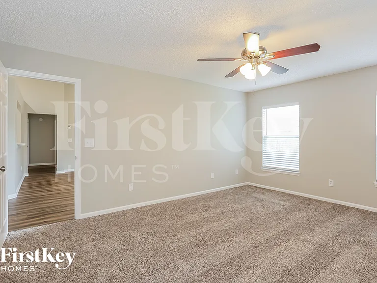 12759 Bentwater Dr — Photo 9