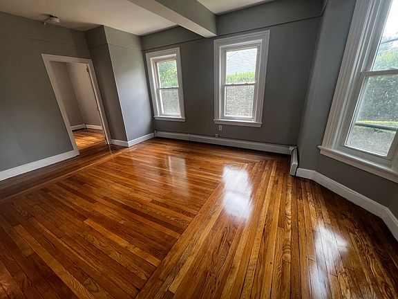 4th image of 330 Cherry Hill Rd APT 1R