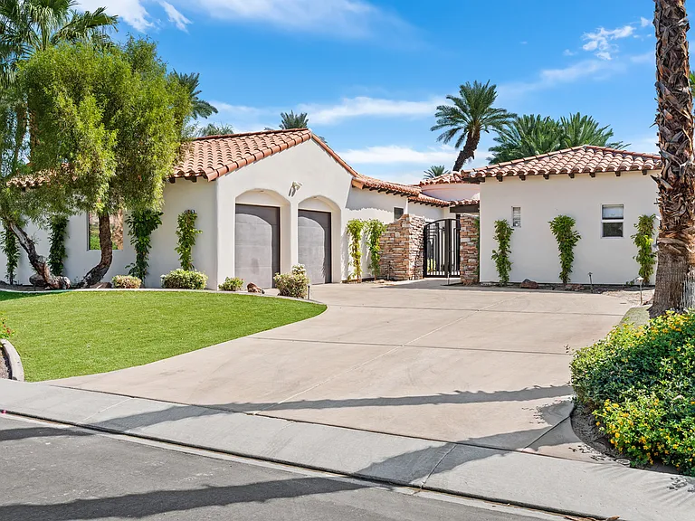 56378 Palms Dr — Photo 3
