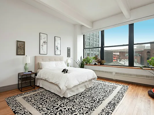 Sold by Sotheby's International Realty | media 26