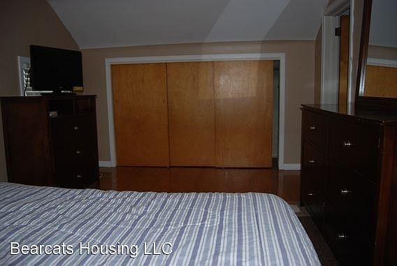 4th image of 72 Matthews St #72