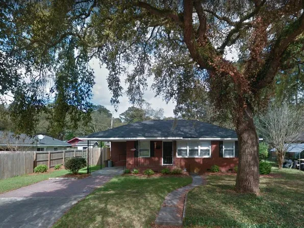 5510 Habersham St, Savannah, GA 31405