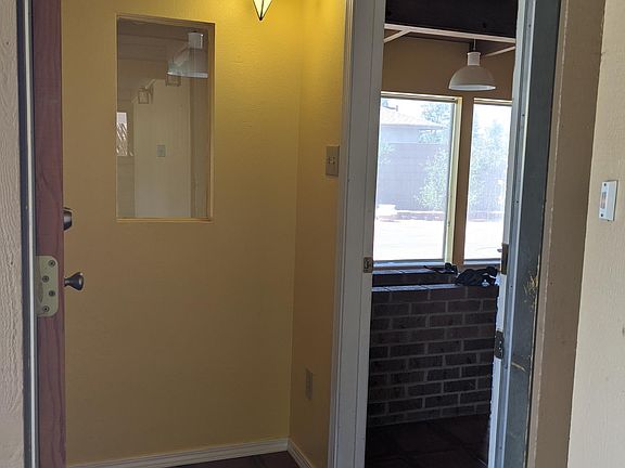 3rd image of 1107 Monte Alto Ct NE