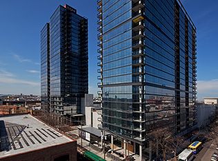 840 W Blackhawk St APT 1102, Chicago, IL 60642