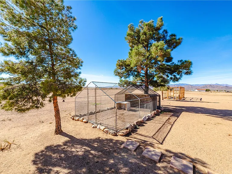 10563 N Garrett Dr — Photo 10