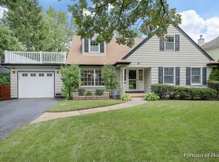 743 N Main St, Glen Ellyn, IL 60137