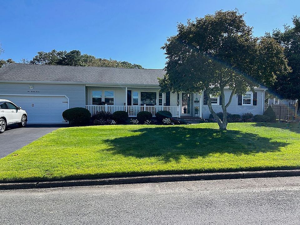 1st image of 527 Midwood Dr