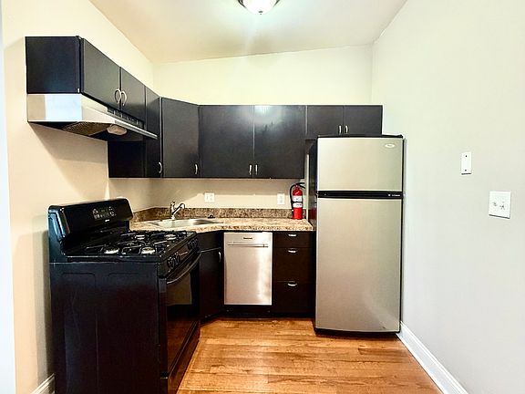 2nd image of 2125 McCulloh St #3