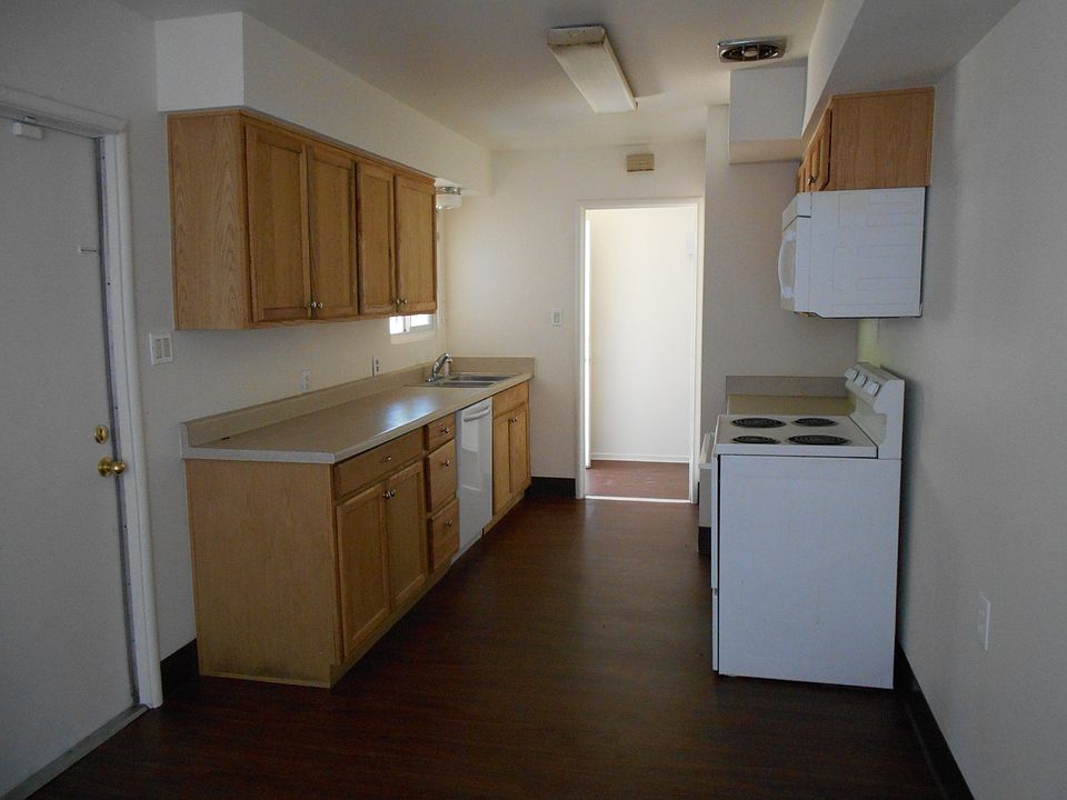 2nd image of 3628 N Lafayette Ave
