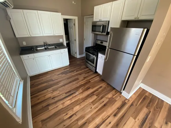 3024 Chicago Street, 3024 Chicago St #1, Omaha, NE 68131