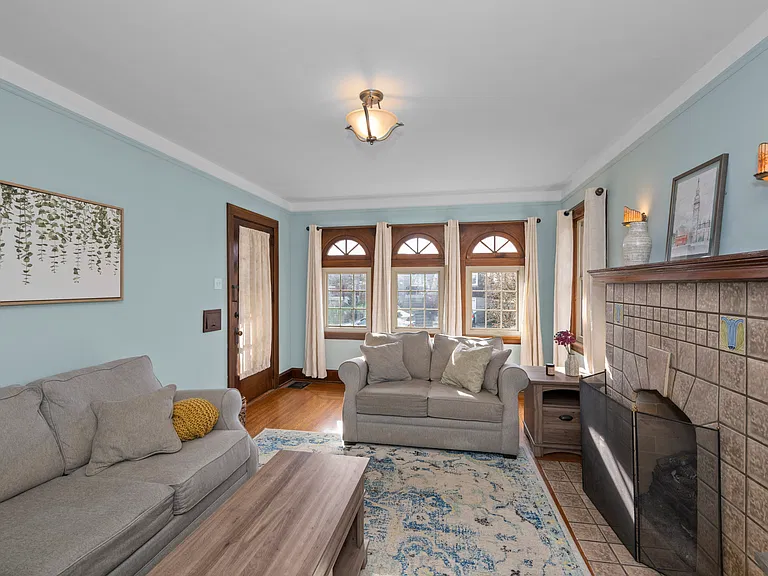 3318 Claramont Ave — Photo 13