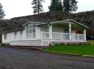 19116 W Bunker Rd, Cheney, WA 99004