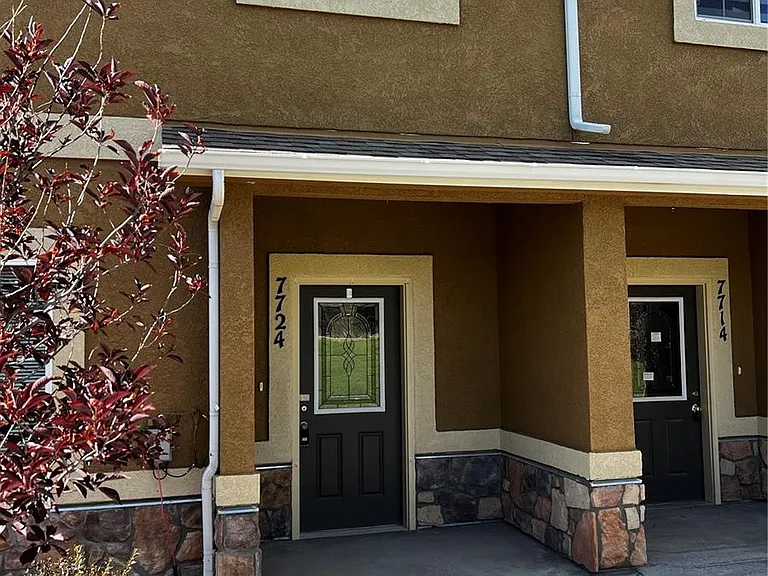 7724 Sand Lake Hts — Photo 1