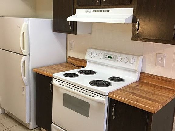2nd image of 3922 Clear Acre Ln APT 83
