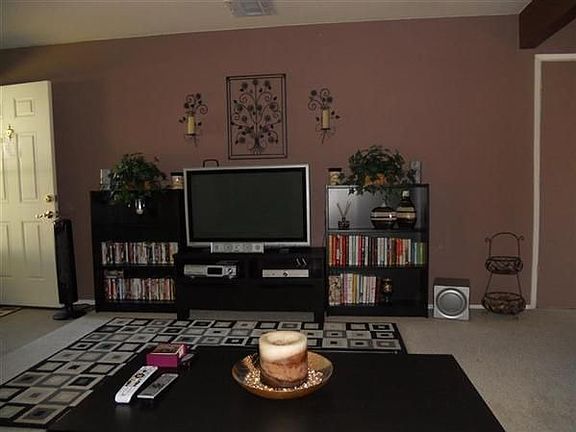 3rd image of 2346 Bridlewood Dr