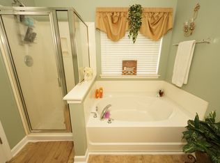 210 Curico Ln, Summerville, SC 29483