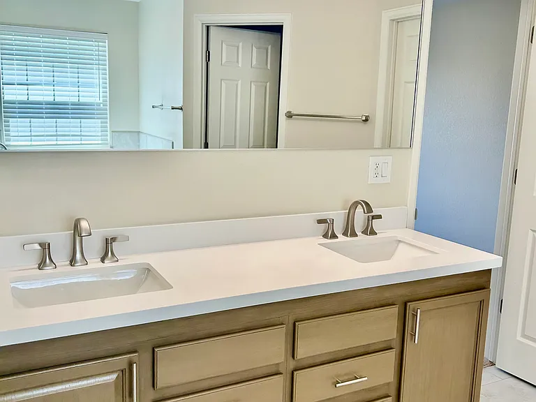 10333 Spruce Ct — Photo 11