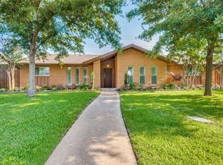3145 Chapel Downs Dr, Dallas, TX 75229
