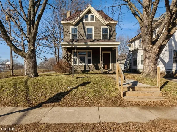 653 Burr St, Saint Paul, MN 55130