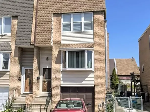 9216 Wissinoming St, Philadelphia, PA 19114