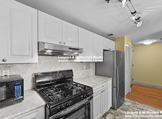 17 Beacon St #210, Boston, MA 02108