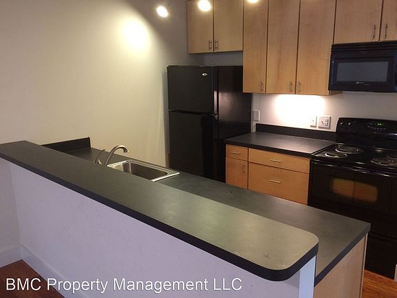 4th image of 1707 Jefferson Park Ave #2