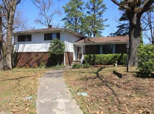 7008 Princess Dr, Little Rock, AR 72205