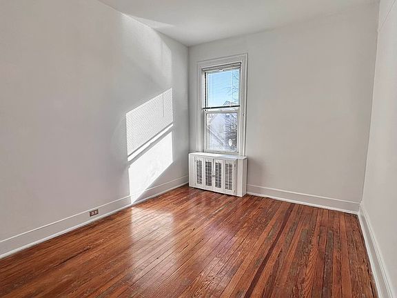 4th image of 32-59 34th St #2R