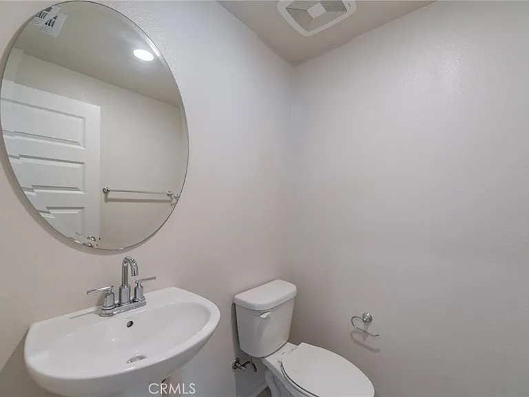 40277 Birchfield Dr — Photo 3