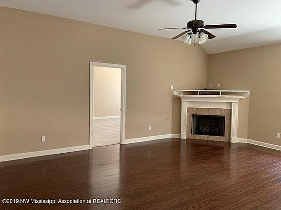 3rd image of 5727 Broadway Dr W