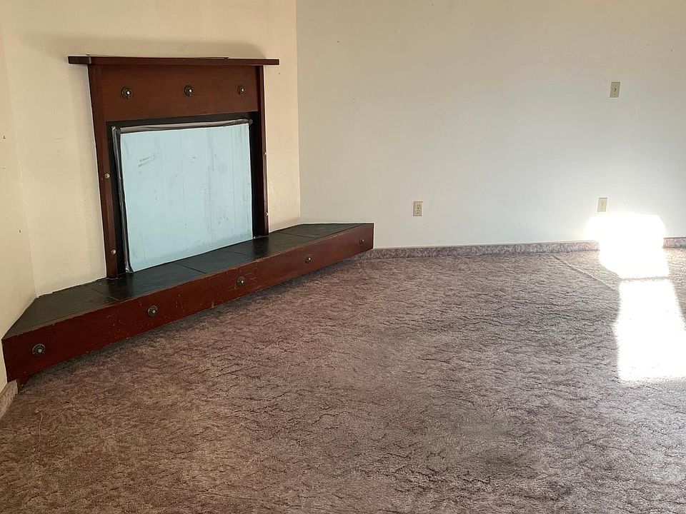 2nd image of 3217 11th Ave S #13