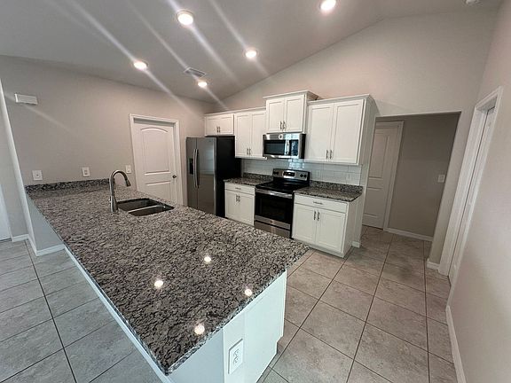 3rd image of 507 NW 26th St