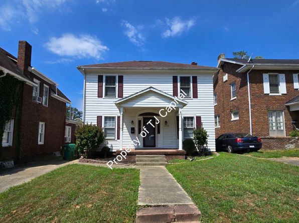 1935 Oakland Ave