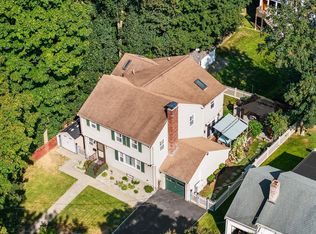 35 Simpson St, Newton, MA 02458