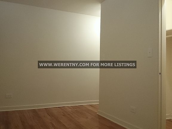 5th image of 3515 Leverich St APT 306
